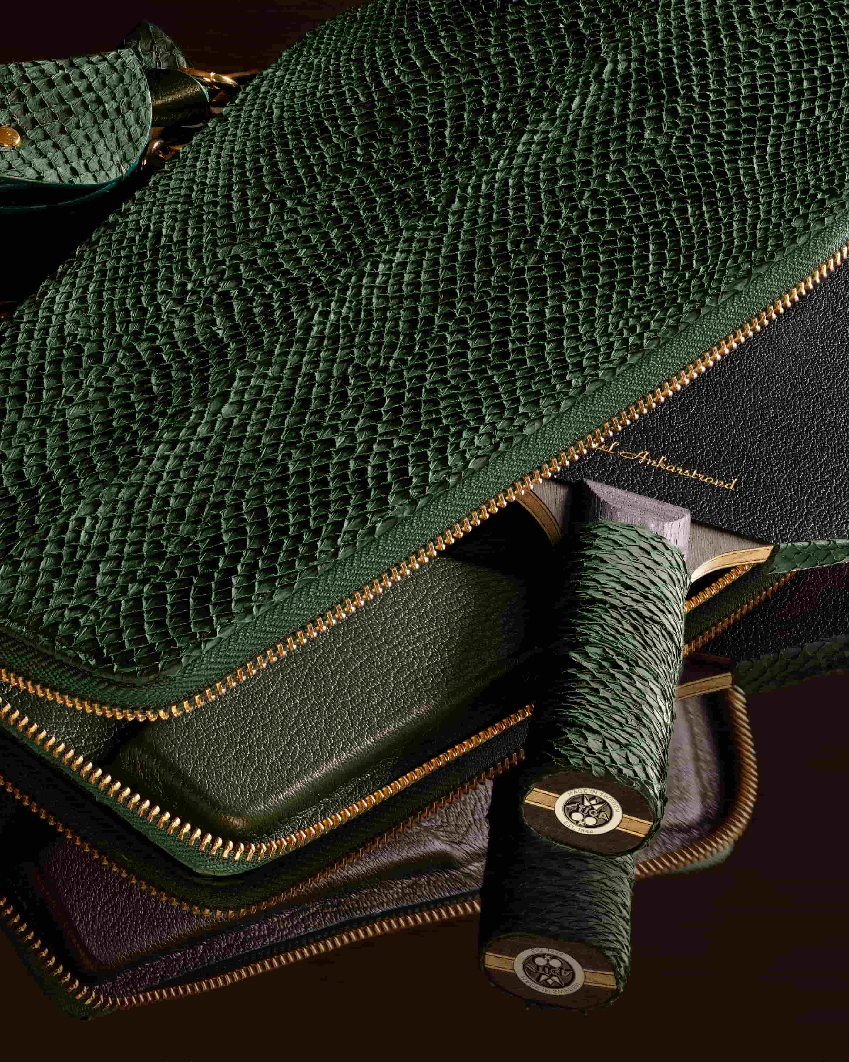 Luxury Table Tennis Case in Salmon Leather | Kristian Eddé